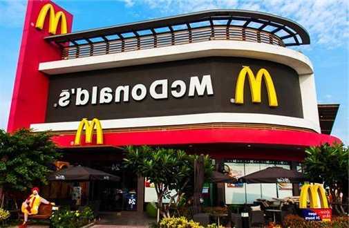 麦当劳全球将收购凯雷集团在麦当劳中国业务的股权 预计明年一季度完成交易  第1张